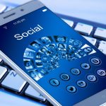 Smartfon i social media